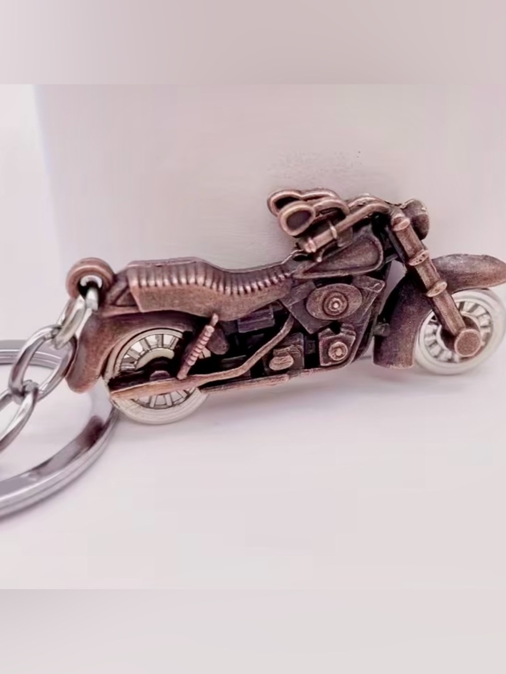 Vintage 3D Metal Motorcycle Keychain - Retro Bronze-Toned Biker Gift New